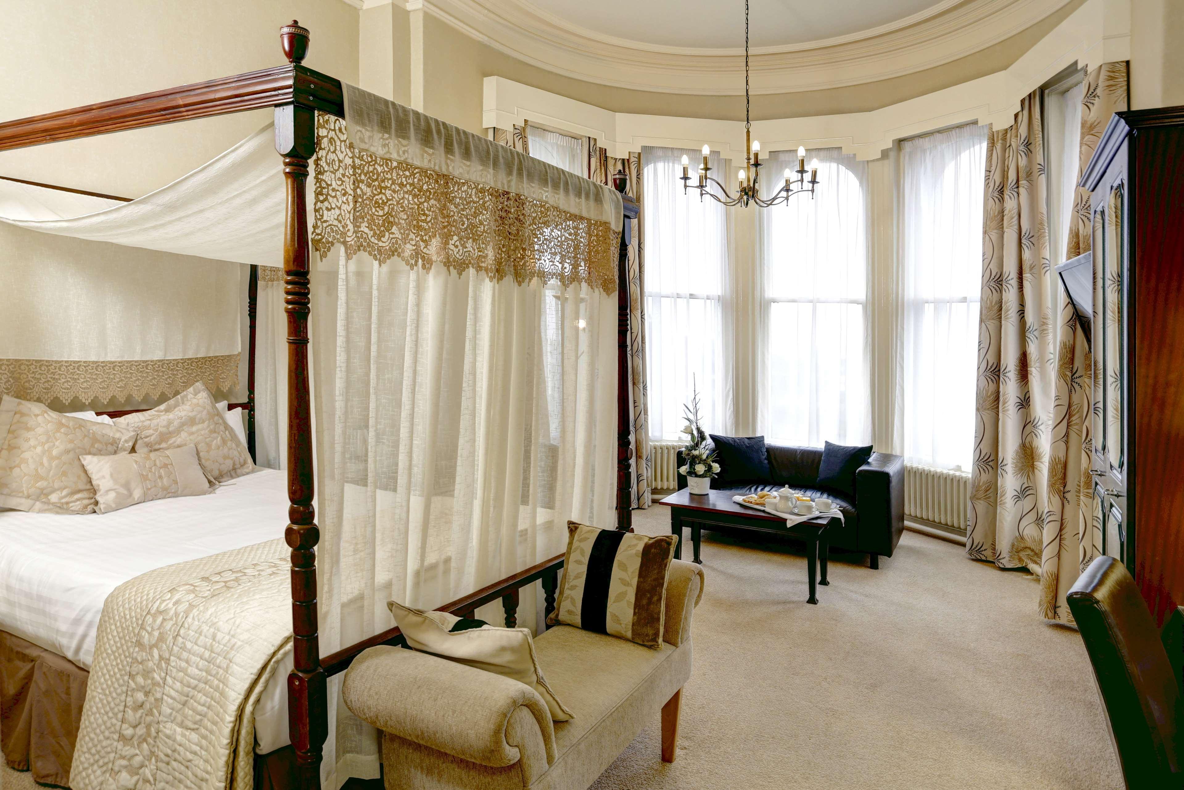 Royal Clifton Hotel Southport Extérieur photo