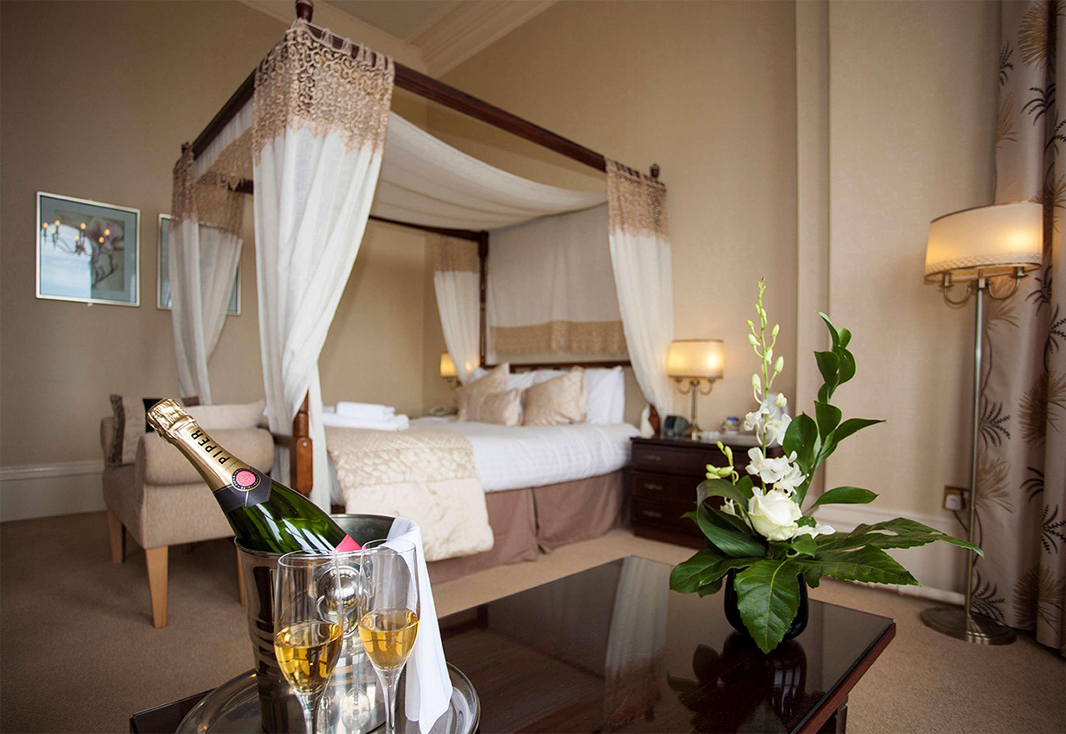 Royal Clifton Hotel Southport Extérieur photo