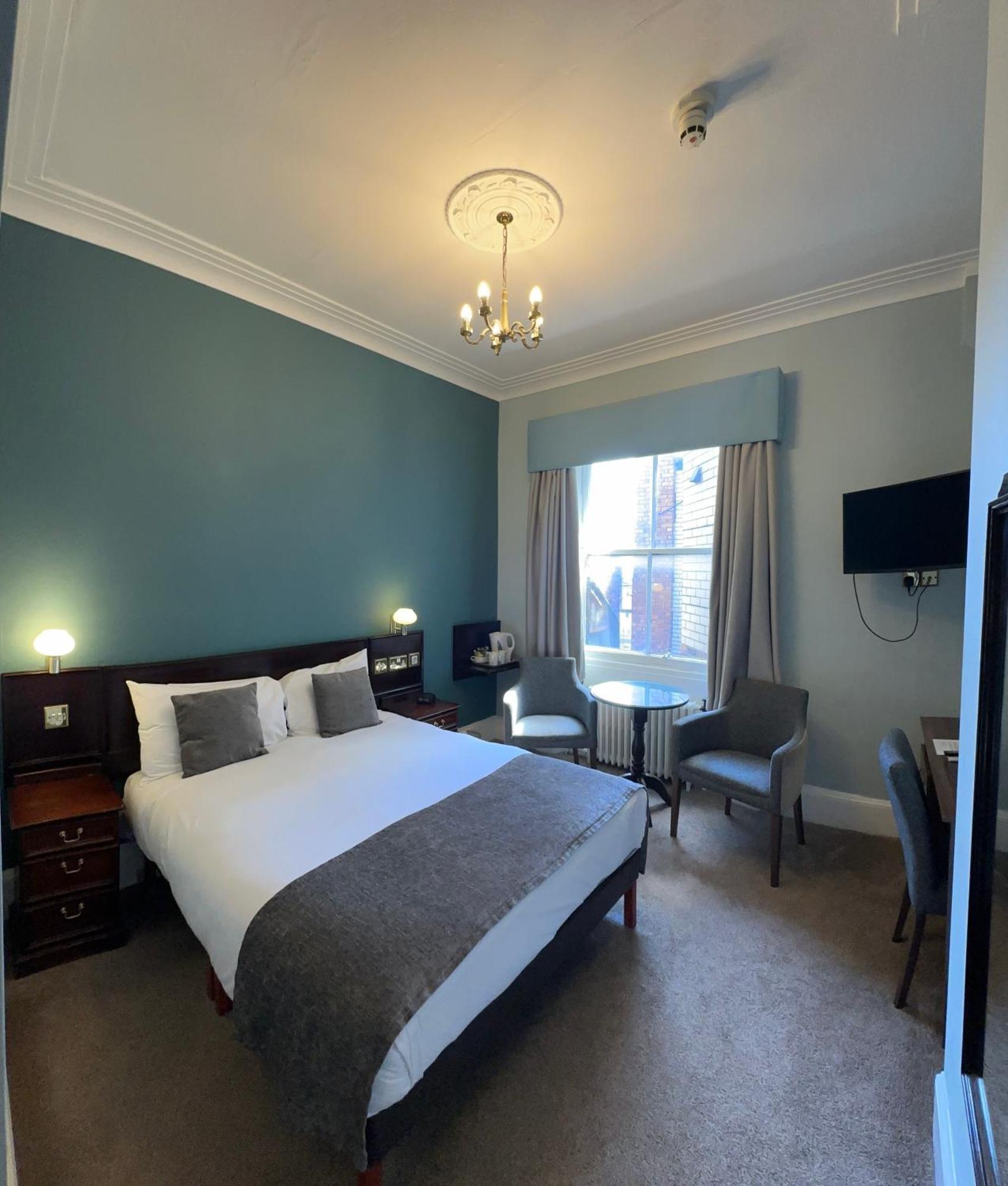 Royal Clifton Hotel Southport Extérieur photo